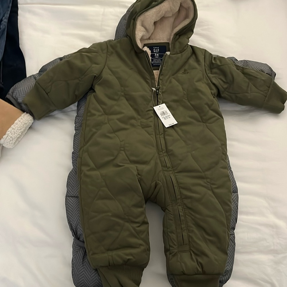 Baby gap infant snowsuit